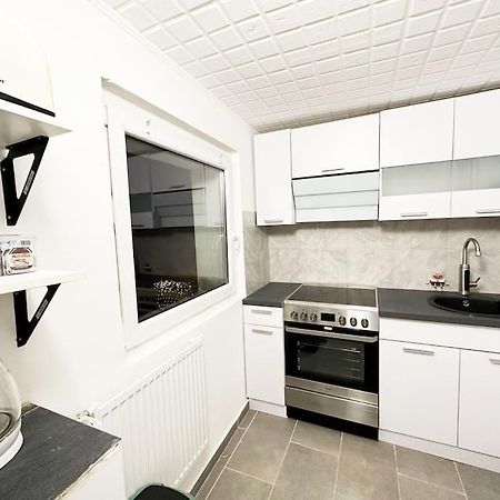 Mini Appartement Neben Theater Duisburg Exterior photo